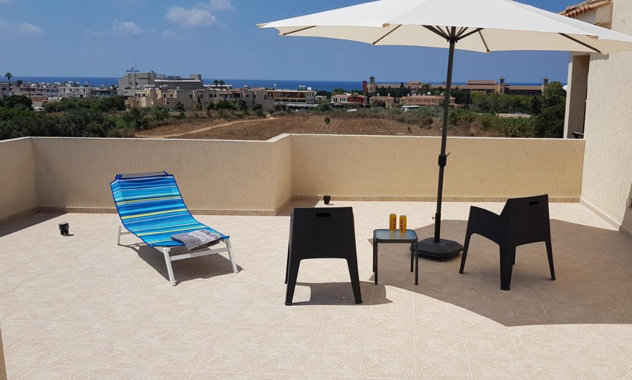 Sunny View - A Stunning Apartment With Private Rooftop Пафос Экстерьер фото